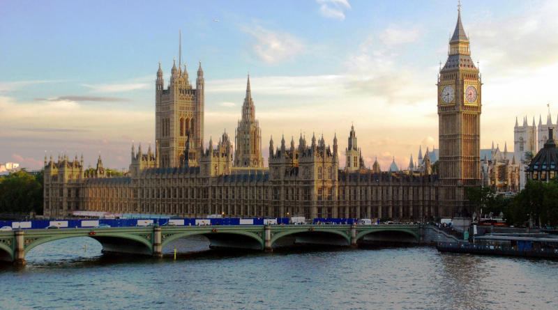 Парламентът на Обединеното кралство